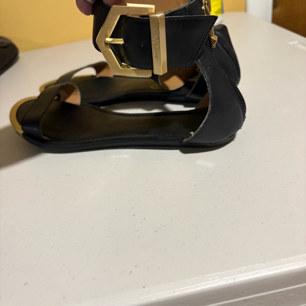 Sandals - Picture 3 of 5